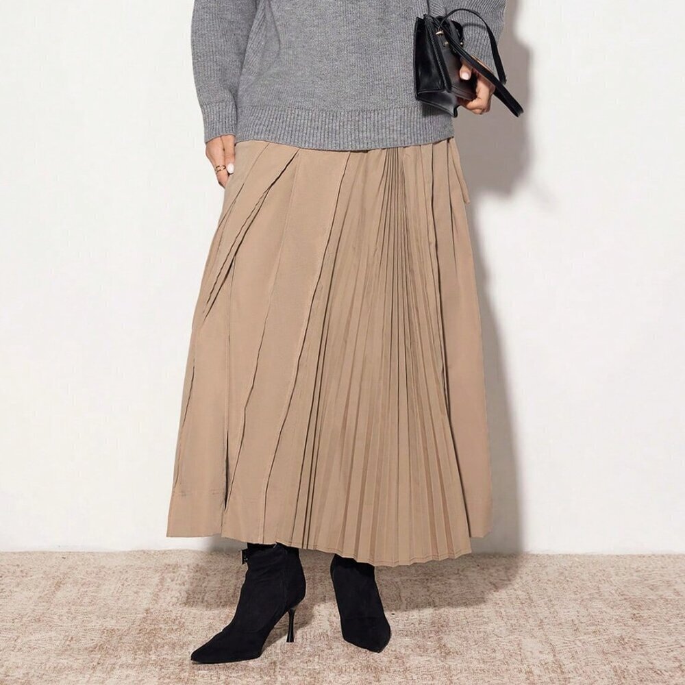 Khaki Elegant Women's Buckle Strap Pleated Skirt